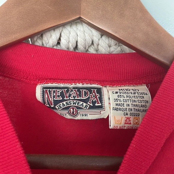 Vintage Nevada Jeans Red T-Shirt - Picture 4 of 7
